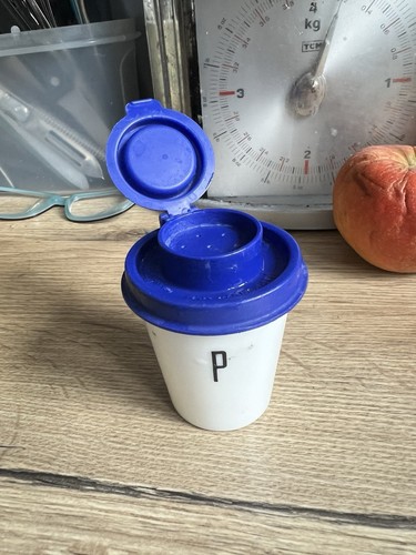 Tupperware wichtel salzstreuer - tupperware,
