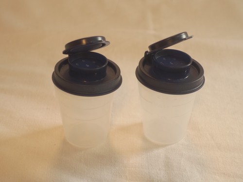 Tupperware wichtel streuer - 2x,